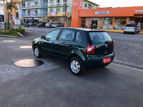 Volkswagen Polo 1.6 Mi 8v Gasolina 4p Manual
