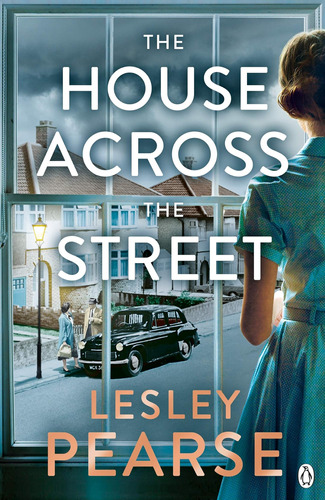 Libro:  The House Across The Street