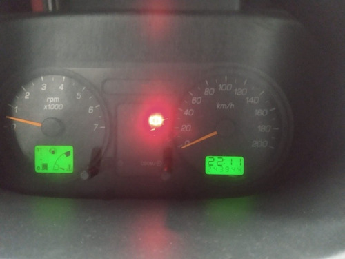 Imagem 4 de 14 de Ford Fiesta Sedan 2007 1.6 Flex 4p