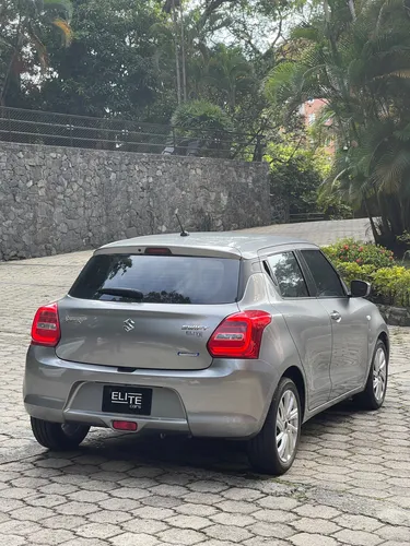 Suzuki Swift 1.2 Hybrid 2Wd
