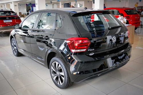 Volkswagen Polo Comfortline 200 Tsi