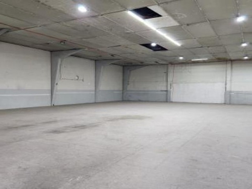Arriendo Bodegas En Condominio Macul