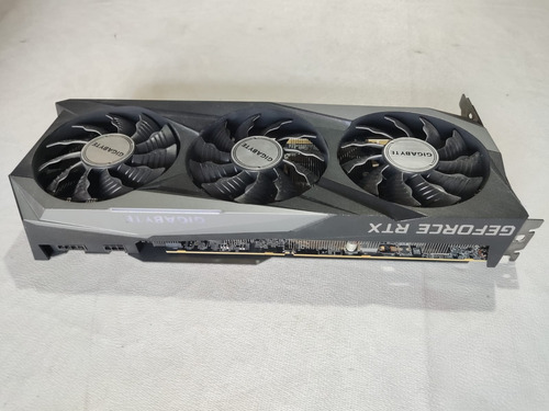 Tarjeta De Video Gigabyte Rtx 3070 (Usado)