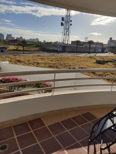 Bello Apto. 1 Hab. Con 2 Terrazas. Costa Azul