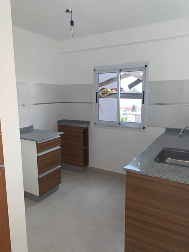 Imagen 5 de 10 de En Alquiler En En Martin Coronado Hermoso Departamento A Estrenar De 2 Ambientes Con Balcon Corrido 2do Piso Al Frente; Con Espacio Cochera Descubierta; No Se Permiten Animales. F: 9192