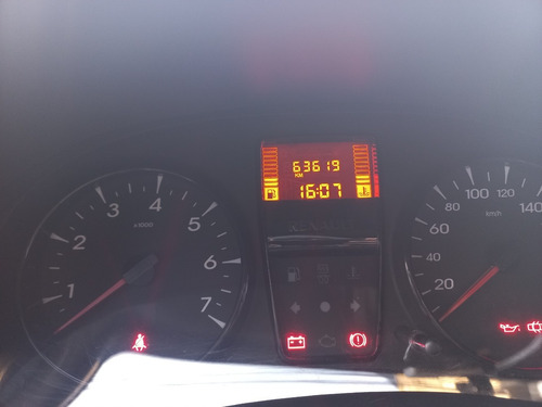 Imagen 9 de 10 de Renault Kangoo 1.6 Ph3 Authentique Plus 2pl Impecable (aes)