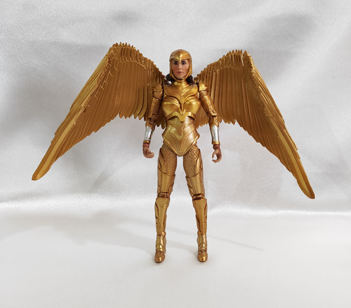 Wonder Woman Dc Multiverse Mcfarlane Usada (Usado)