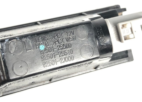 Luz De Placa Esquerda Hyundai Ix-35 2021 2.0 925012s500 (Usado)