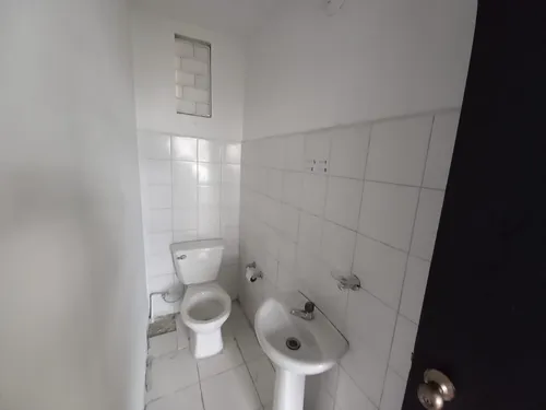 Local En Arriendo En La Av Santander/manizales (279056554).