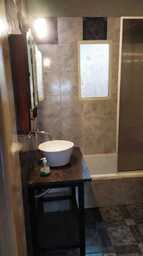 Imagen 10 de 12 de Casa - Chalet En Venta En Pompeya