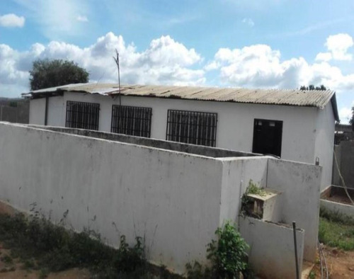 Imagen 27 de 30 de Galpones En Venta Piedad Norte Cabudare 22-6255 #m