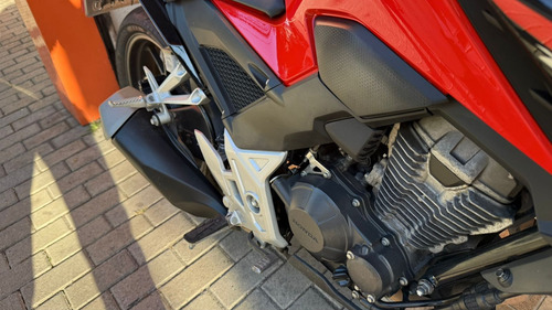 Cb 300f Twister