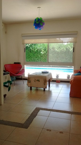 Muy Buena Casa En El BÂșc La Arboleda, Maschwitz,
