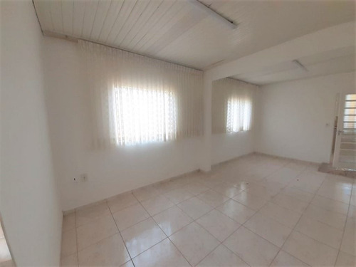 Imagem 5 de 27 de Casa Com 3 Dormitórios Para Alugar, 180 M² Por R$ 1.550,00/mês - Centro - Botucatu/sp - Ca1059