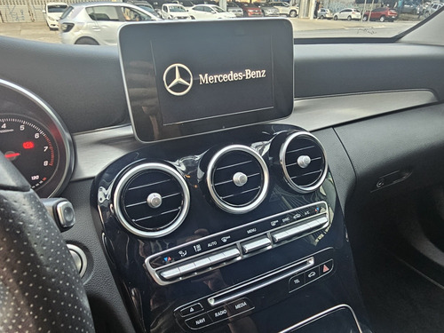 Mercedes-Benz Classe C 1.6 Avantgarde Turbo Flex 4p