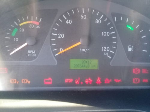 Mb 915 4x2 Ano 2008 Bau 5,50mts Ñ E 9150 8150 - Fassitruck