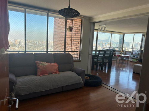 Departamento En Venta De 4 Dorm. En Las Condes