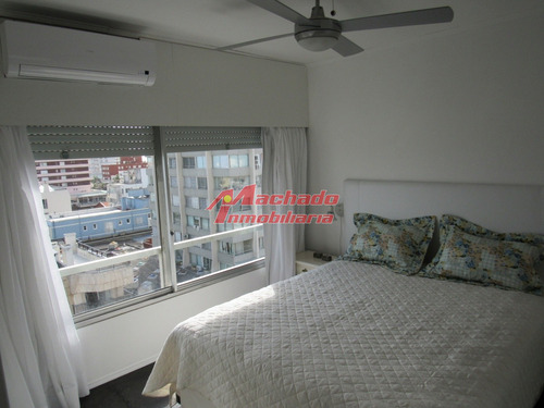 Apto En Venta, 2 Dormitorios, Península, Punta Del Este.