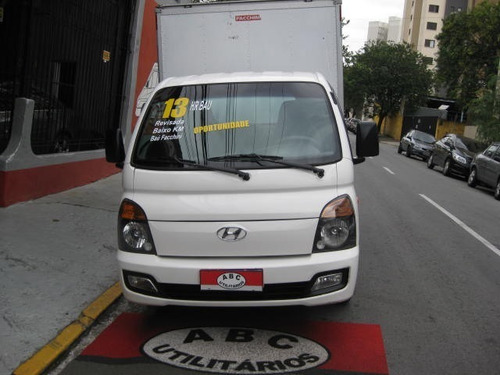 Imagem 2 de 11 de Hyundai Hr Hdb 2013 Baú Facchini