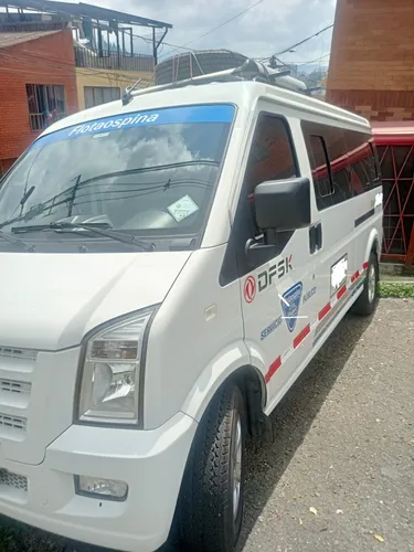 DFSK Van Pasajeros C37 1.5 9 Pasajeros