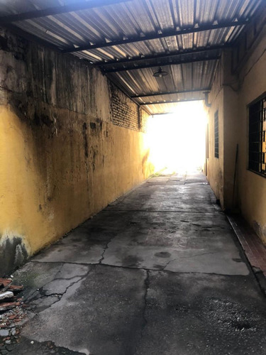 Casa En Venta En San Miguel De Tucumán