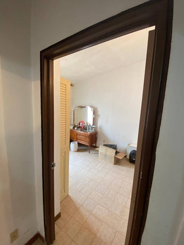 Imagen 14 de 18 de Casa En Venta El Morro Cod:143088 Albert Gonzalez 04121444789 (solo Clientes)