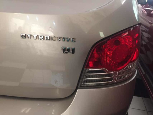 Fiat Palio 1.4 Attractive 2011