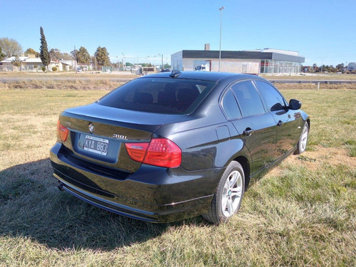 Imagen 12 de 17 de Bmw 318i Executive