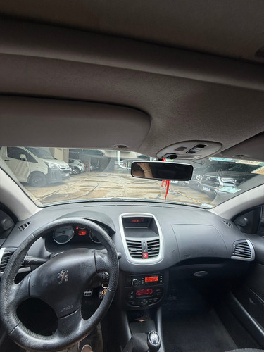Peugeot 207 1.6 Xt