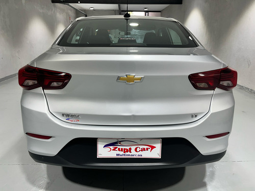 Chevrolet Onix plus 1.0 Lt 2 4P