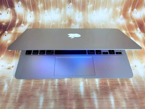 Apple Macbook Air 11 Pulgadas Rapida Funcionando Al 100% (Reacondicionado)