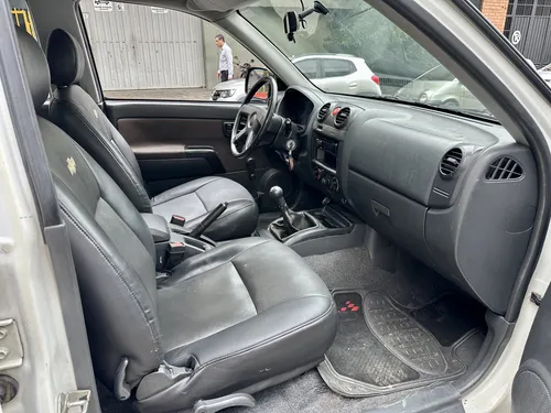 Chevrolet LUV D-MAX 3.0 Cabina Doble 4X2 Mt