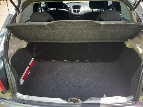 Peugeot 207 2013 1.4 Xr Flex 5p