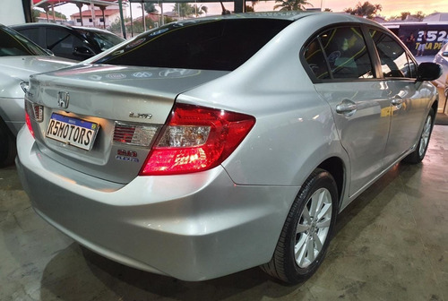 Imagem 5 de 10 de Honda Civic 2.0 Lxr Aut - Novíssimo !!!