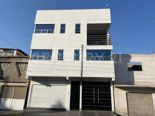 Renta De Local En Av 5 Mz 26 Lt 90 No. 92, Col Modelo, Nezahualcóyotl.