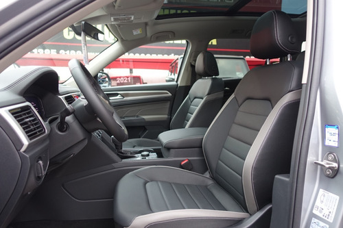 Imagen 8 de 12 de Volkswagen Teramont Highline 2021