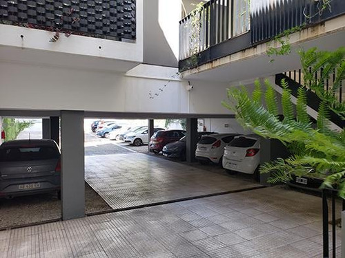 Imagen 9 de 12 de Cochera, Venta, Belgrano