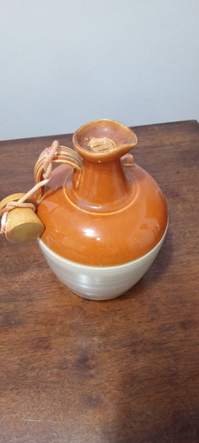 Antiga Garrafa Whisky Vazia Em Porcelana Com Tampa (Usado)