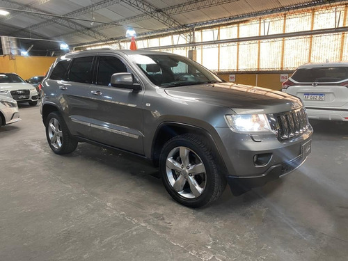 Imagen 3 de 25 de Jeep Gran Cherokee Overland