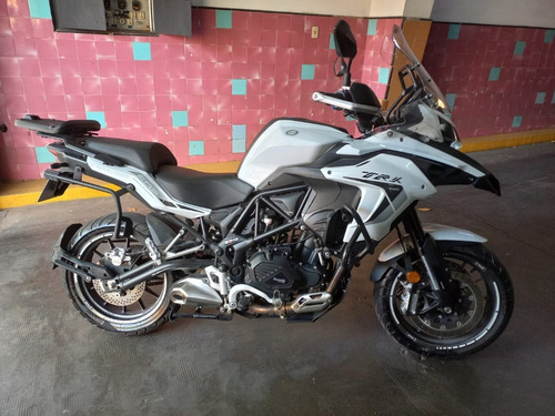 Imagen 2 de 8 de Benelli Trk 502 2020