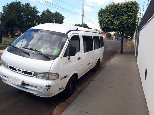 Kia Besta 2004 3.0 Gs Grand 16l 4p