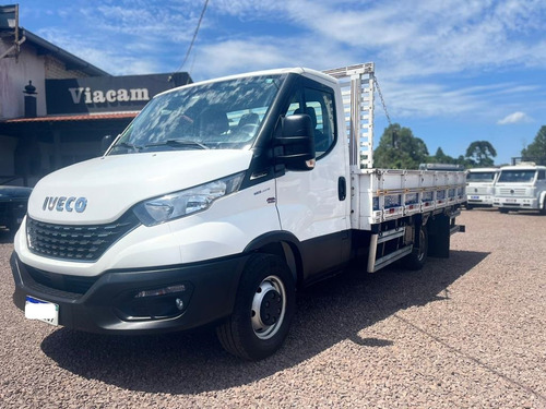Iveco Daily 35-150 Cs Ano 21/22 163.852km R$ 245.000,00