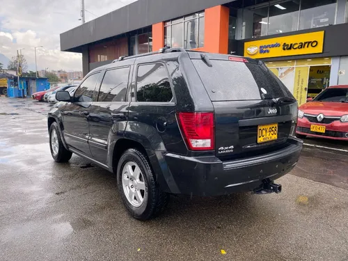 Jeep Grand Cherokee 3.7 LAREDO AT 4X4