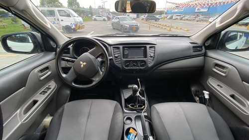 Imagen 9 de 17 de Mitsubishi L200 2.5