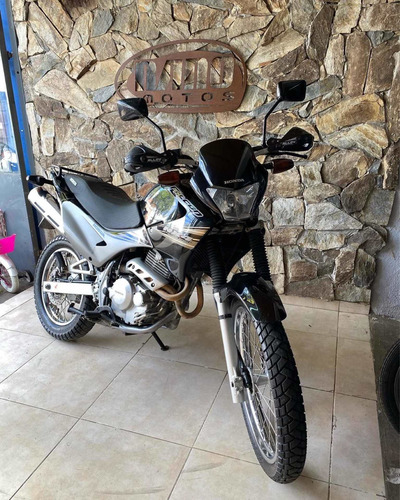 Imagen 14 de 18 de Honda Falcon