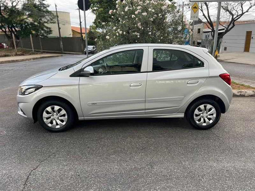 Chevrolet Onix 1.0 Lt 5p