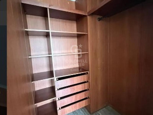 Depto En Venta De 2d Y 2b .en Los Olmos-macul Uf 4500