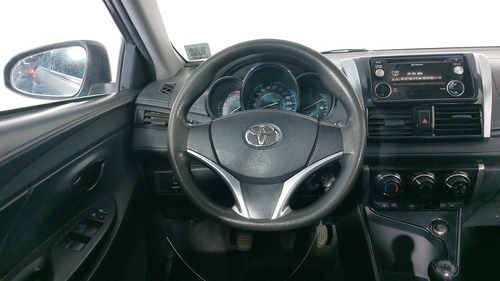 Toyota Yaris 1.5 SEDAN CORE MT