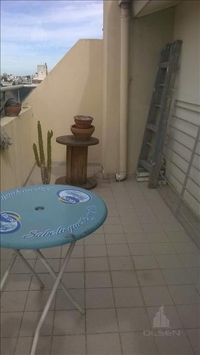 Imagen 5 de 9 de Oportunidad! Duplex 3 Dor - Cofico - Piso Alto - Amplio Y Luminoso