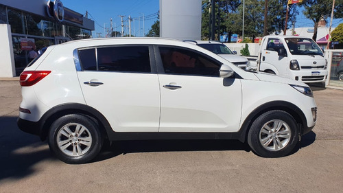 Kia Sportage 4x2 At